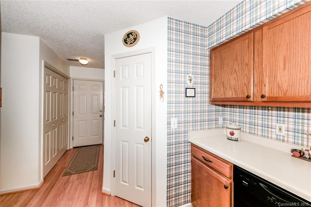 233 Dartcrest Drive #233 - Photo 13
