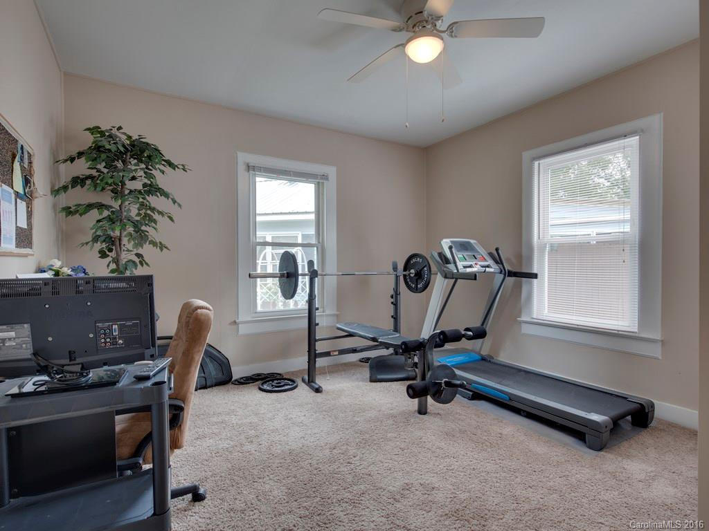 114 Edwards Avenue - Photo 10