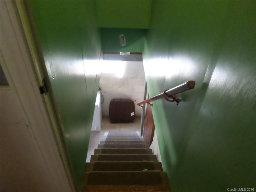 623 Higate Road - Photo 17