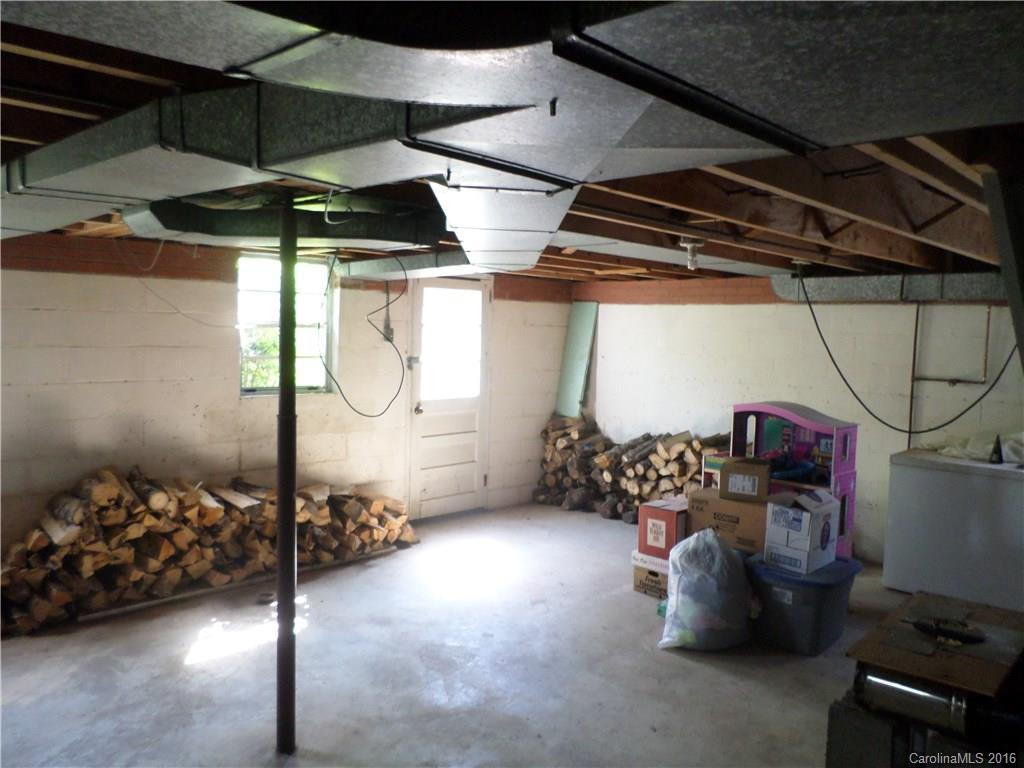623 Higate Road - Photo 18