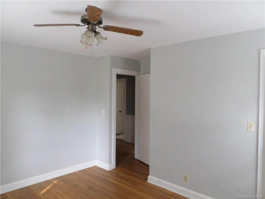 623 Higate Road - Photo 9