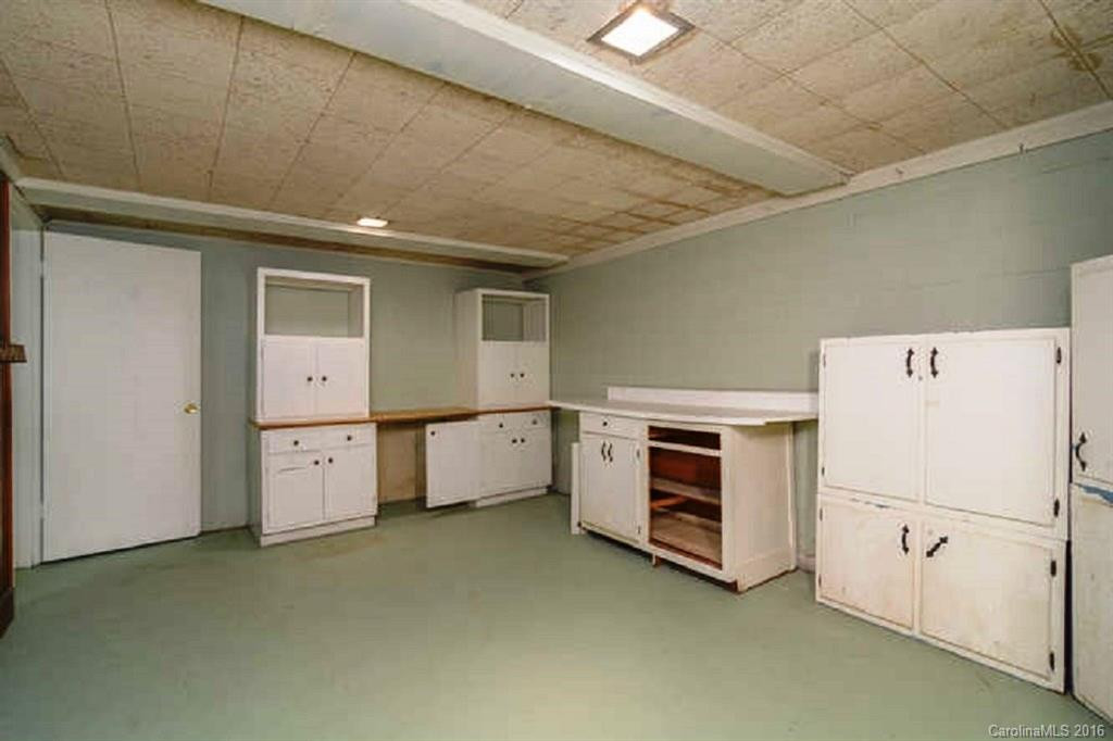 18 Robinhood Road - Photo 17