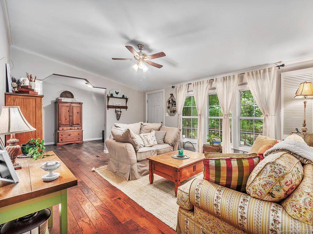 53 Mill Knob Drive - Photo 3