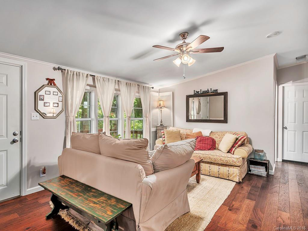53 Mill Knob Drive - Photo 4