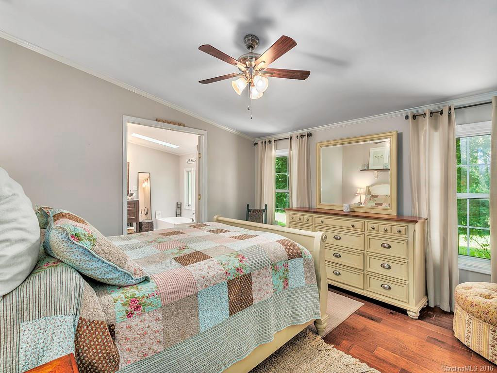 53 Mill Knob Drive - Photo 9