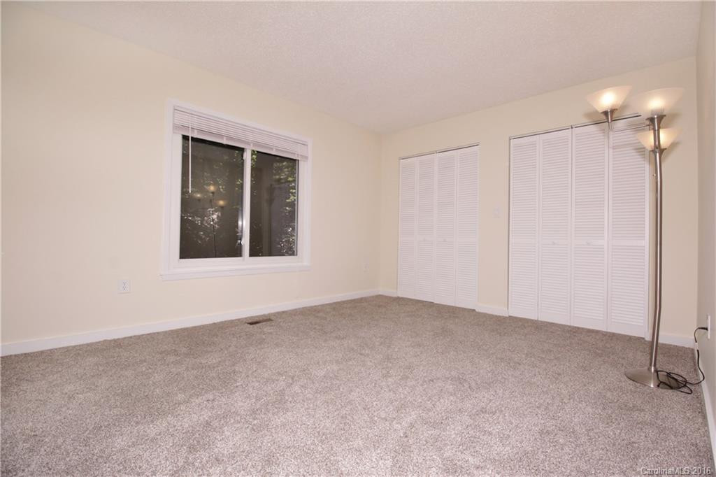 33 Holly Ridge Road #14 - Photo 9