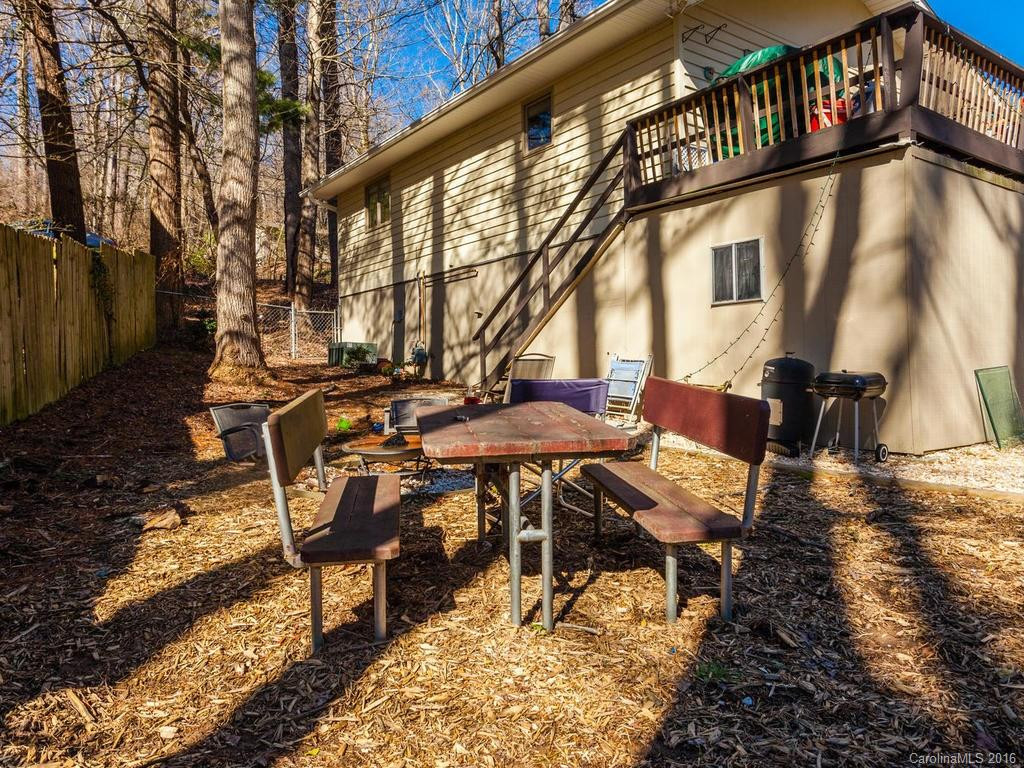 120 Walnut Street - Photo 17