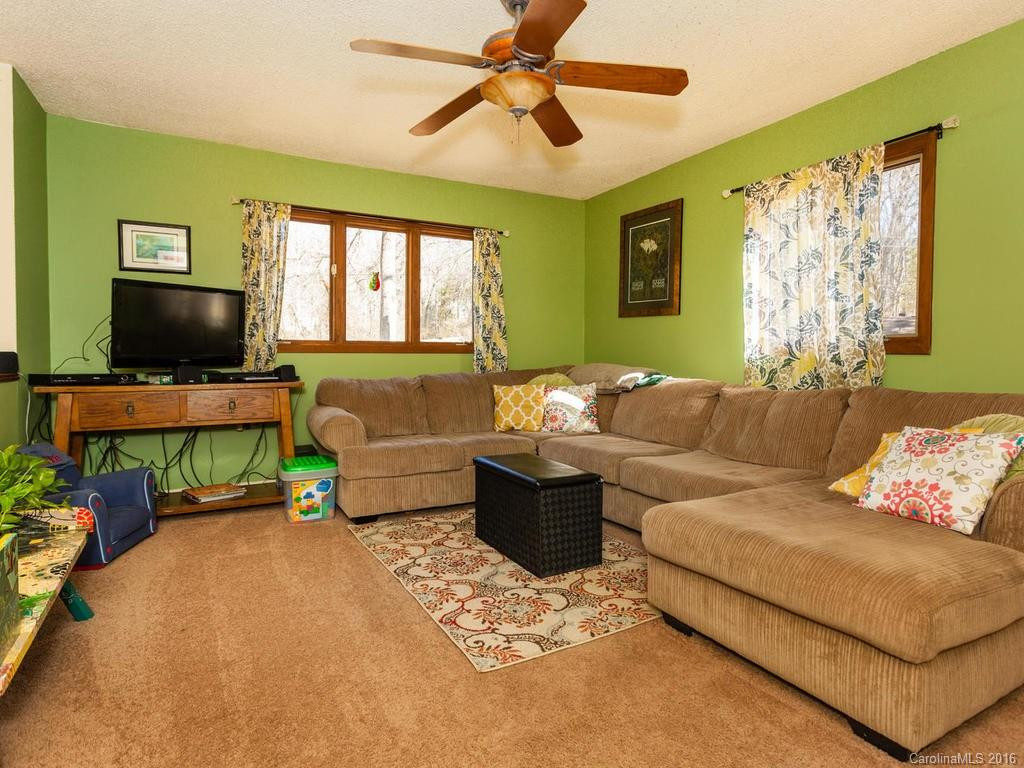 120 Walnut Street - Photo 3