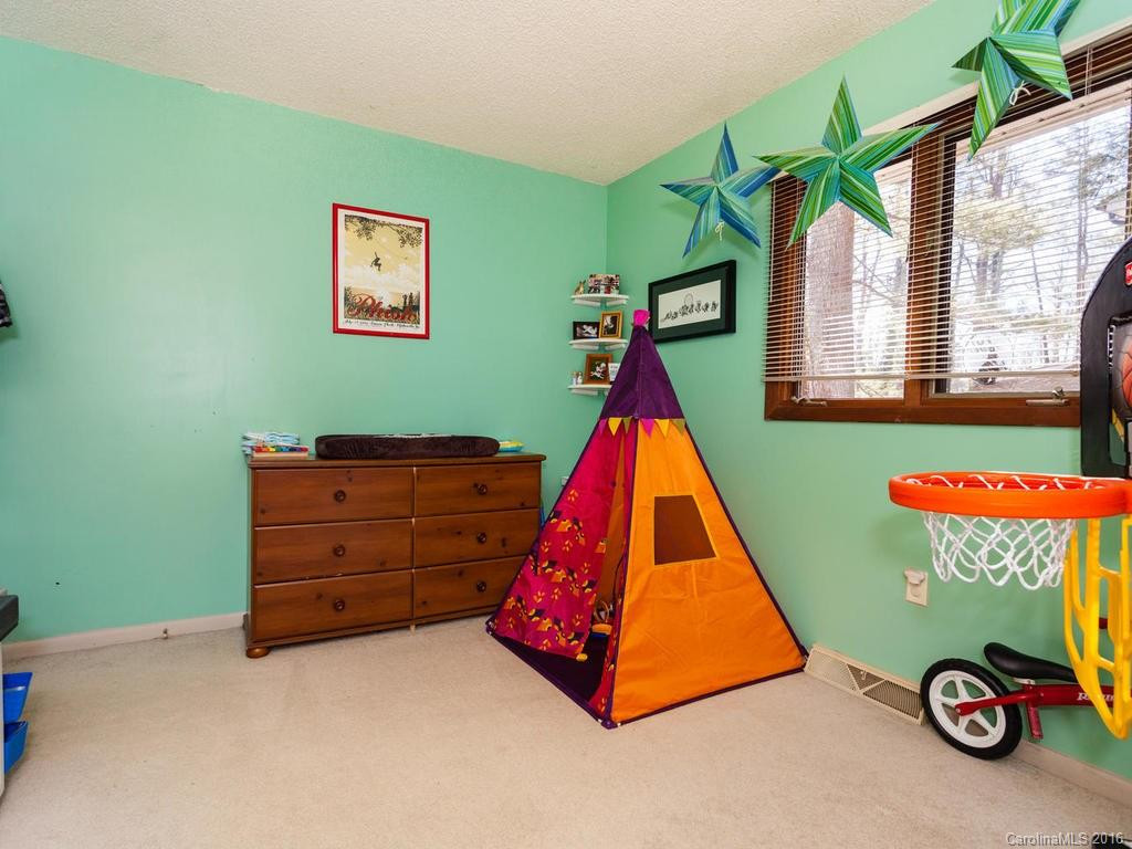 120 Walnut Street - Photo 10