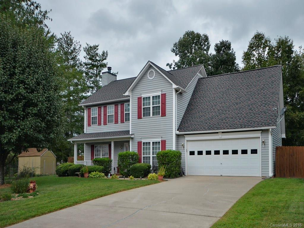 1215 Pebble Lane