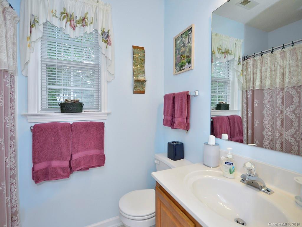 1215 Pebble Lane - Photo 19