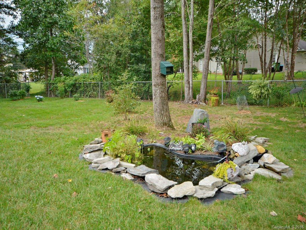 1215 Pebble Lane - Photo 23