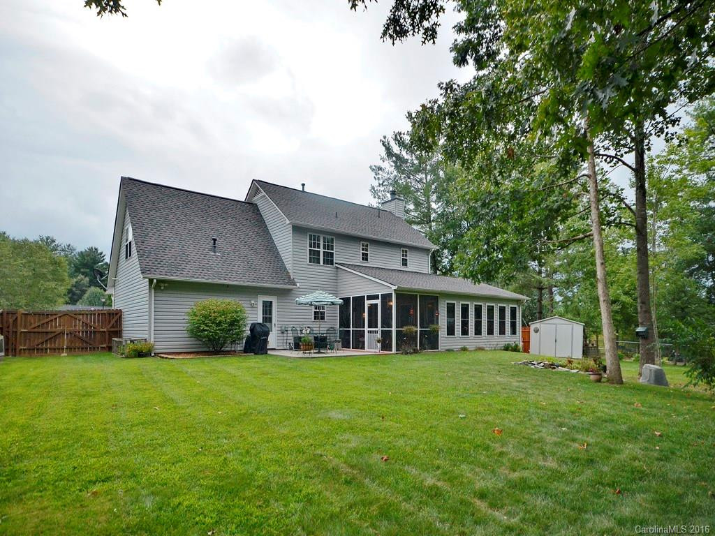 1215 Pebble Lane - Photo 24