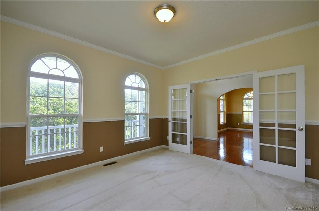 237 Midway Crossing - Photo 10