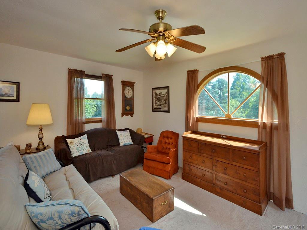52 Point Lookout Circle - Photo 3