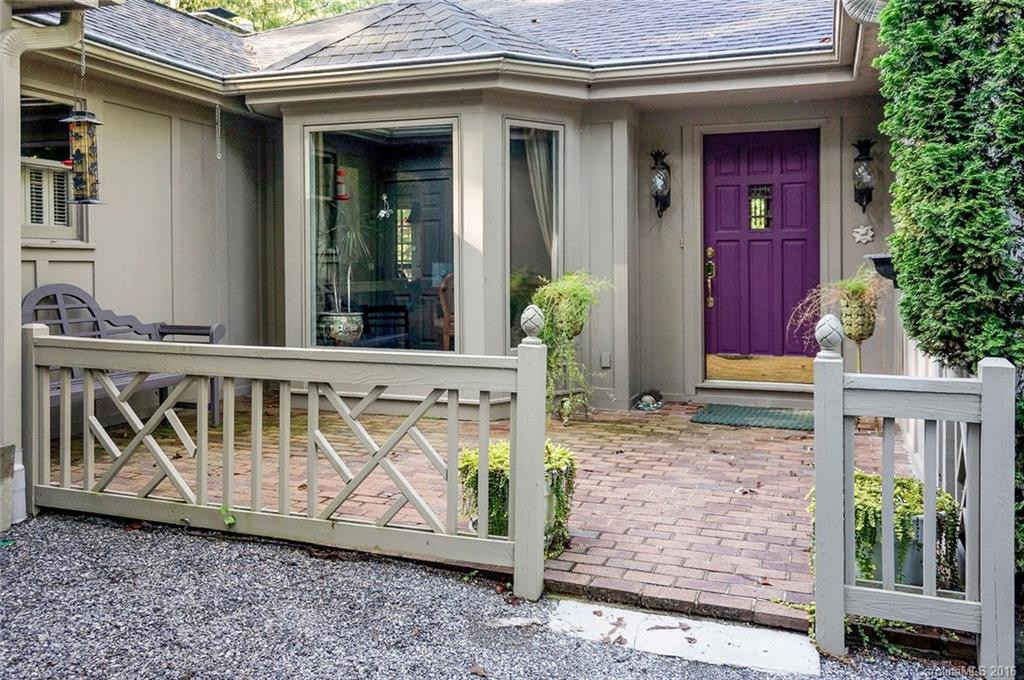 1059 Ransier Drive - Photo 2