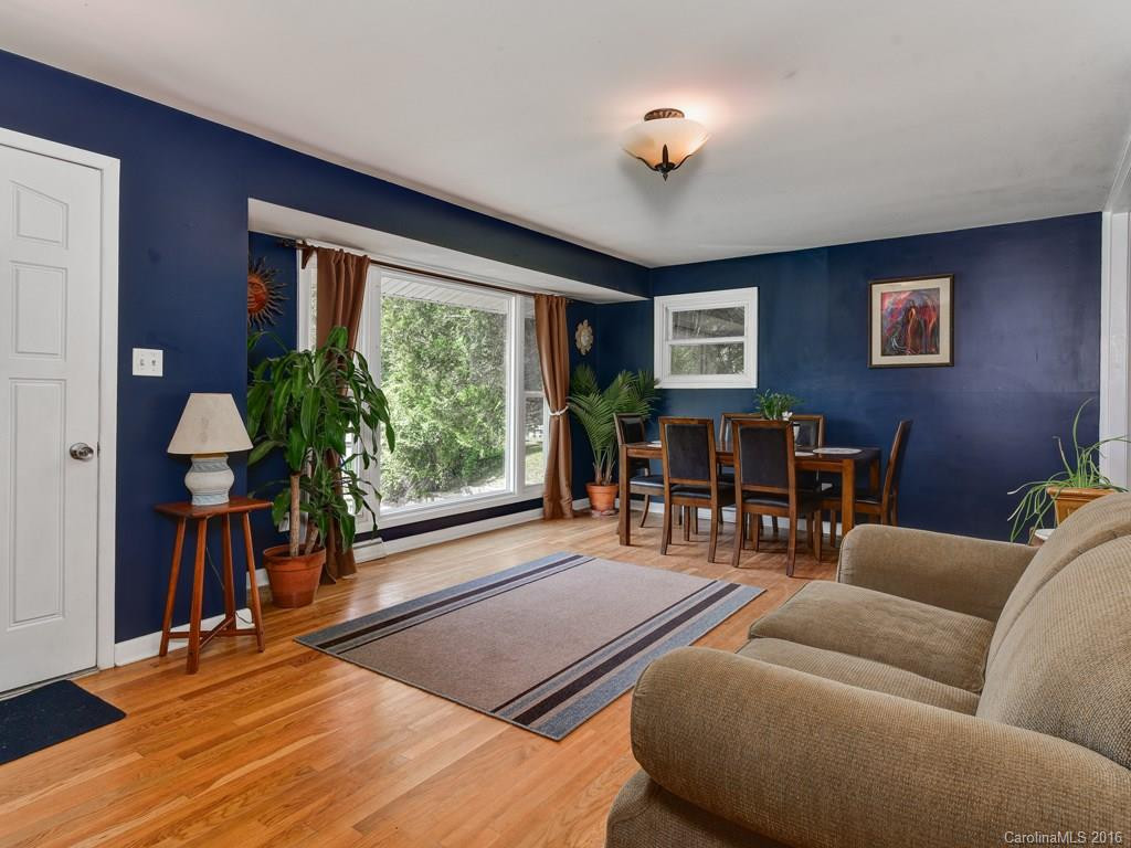 159 Davenport Road - Photo 4