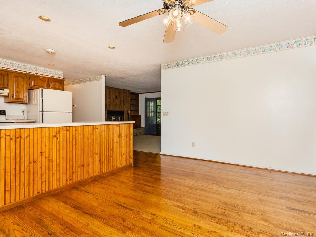37 Hillside Drive #14 - Photo 8