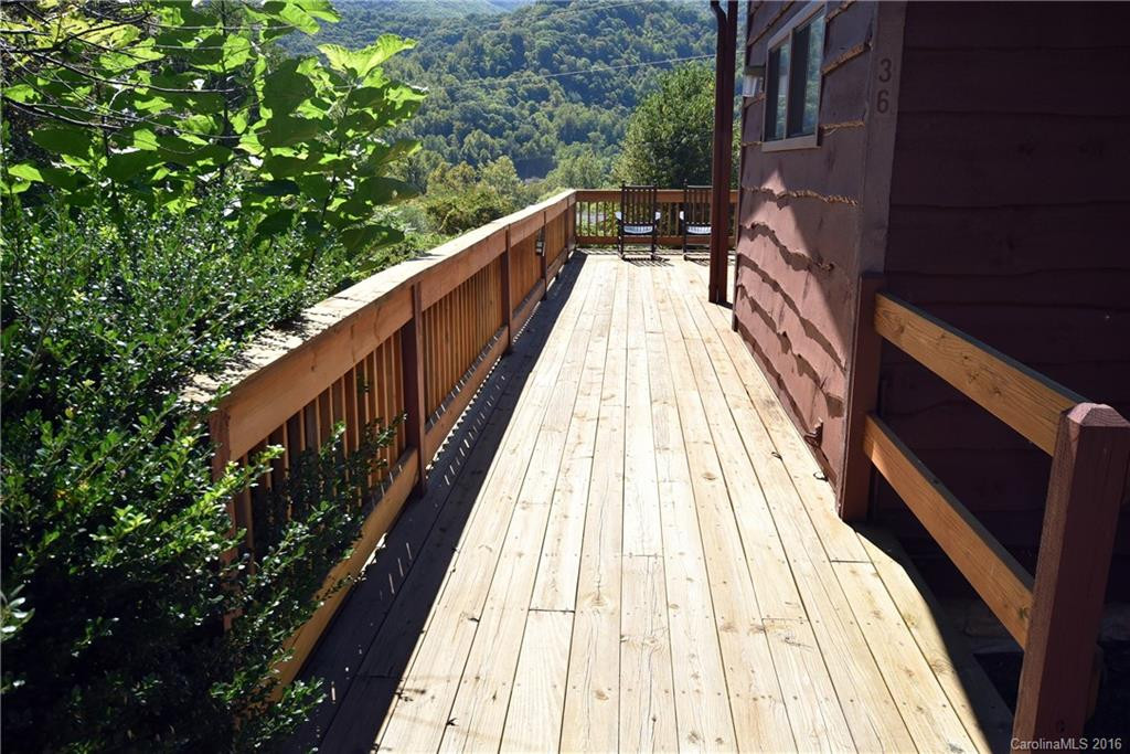 36 Crystalwood Lane - Photo 3
