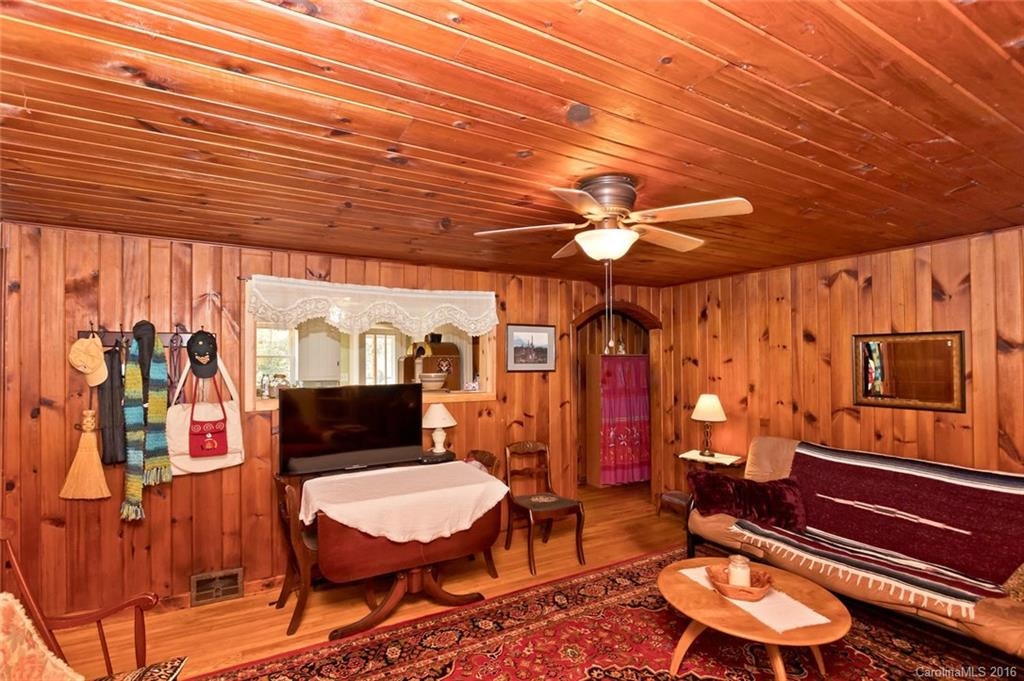 17 Lewis Higgins Drive #3 - Photo 4