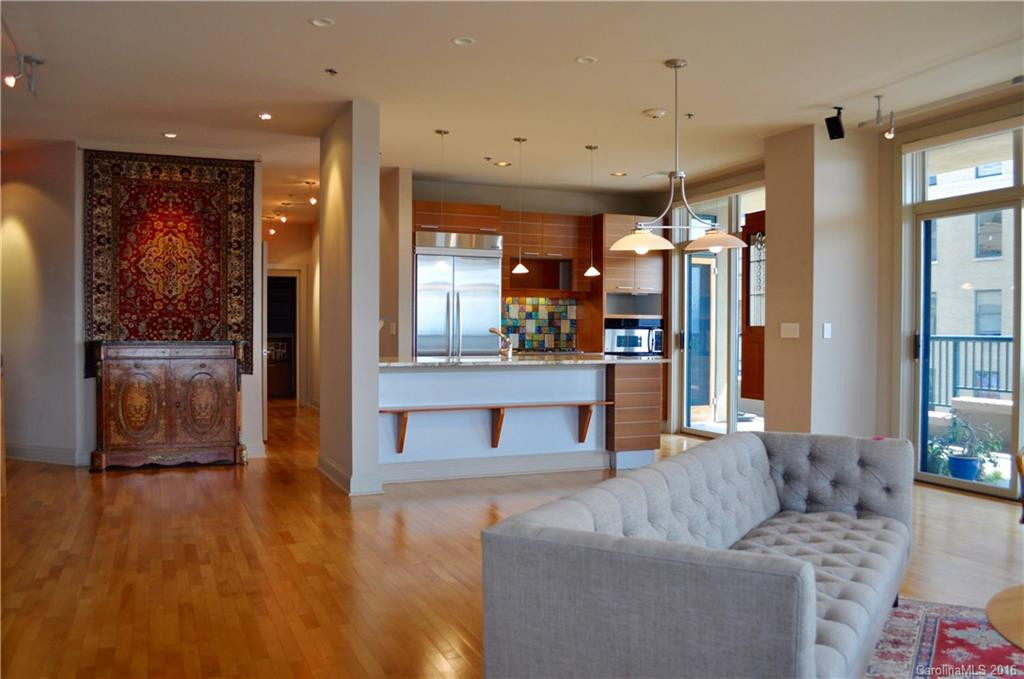 21 Battery Park Avenue #502 - Photo 5