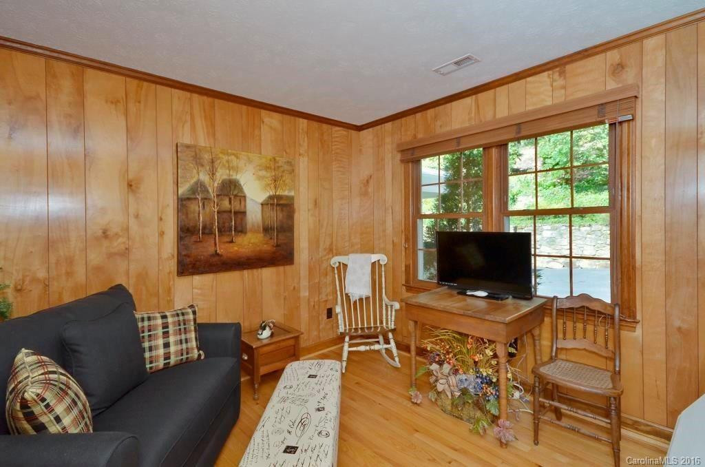 140 South Drive - Photo 14