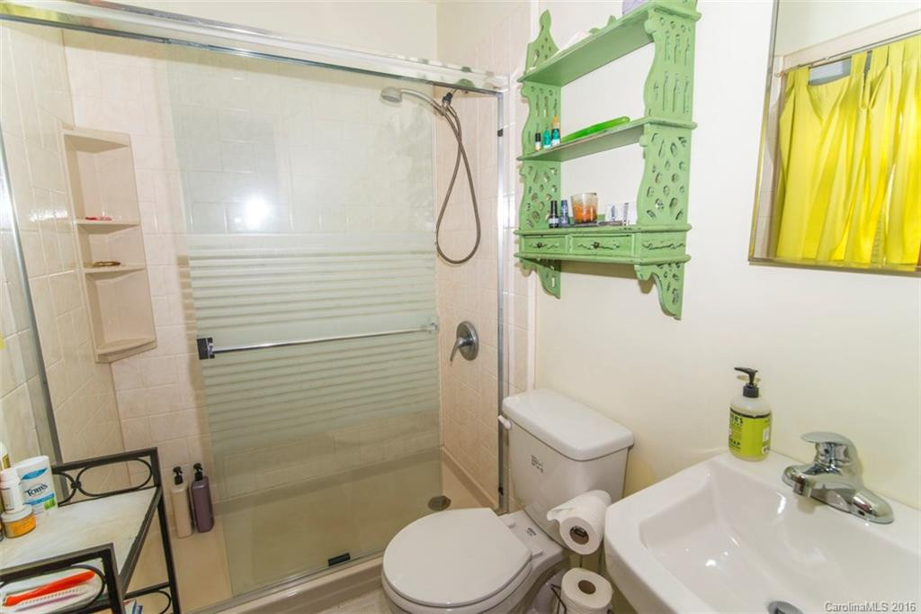 19 Glen Meadows Road - Photo 11