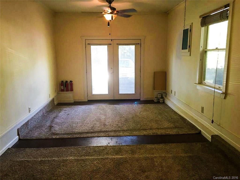 19 Glen Meadows Road - Photo 18