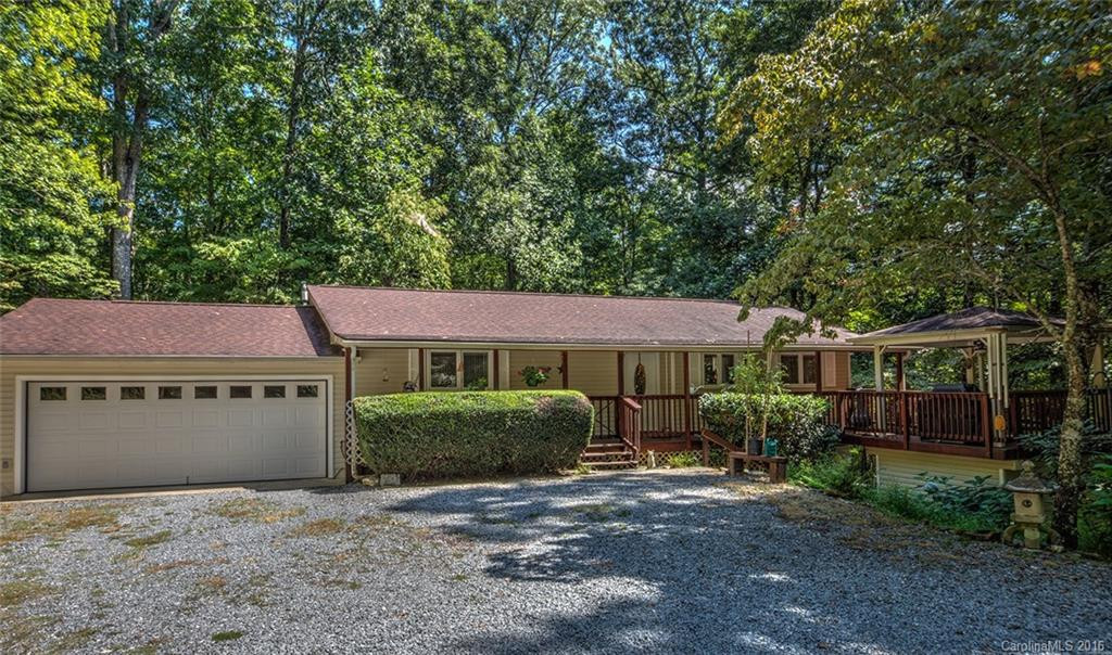 290 Skyland Drive