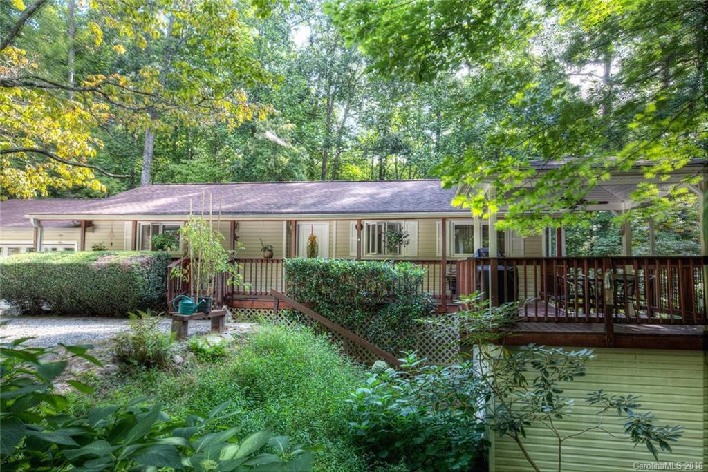 290 Skyland Drive - Photo 2