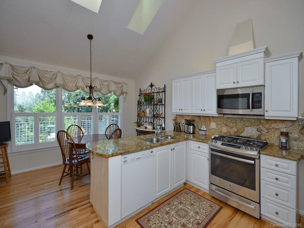 126 Stonebridge Drive - Photo 13