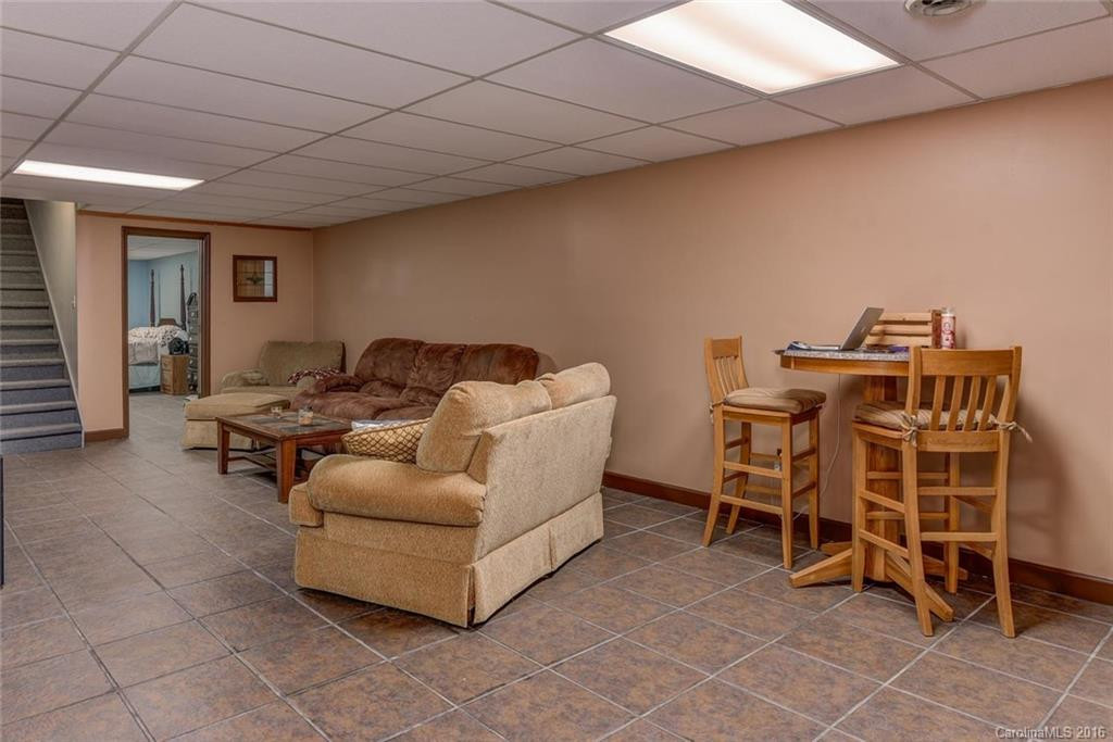 140 Evergreen Hill Drive - Photo 13