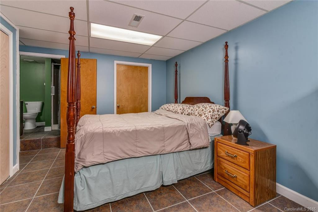 140 Evergreen Hill Drive - Photo 16