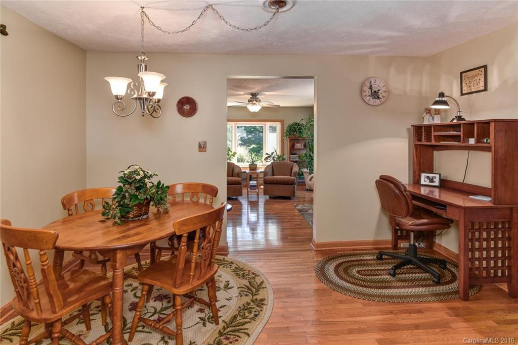 53 Le-An-Hurst Road #13 - Photo 11