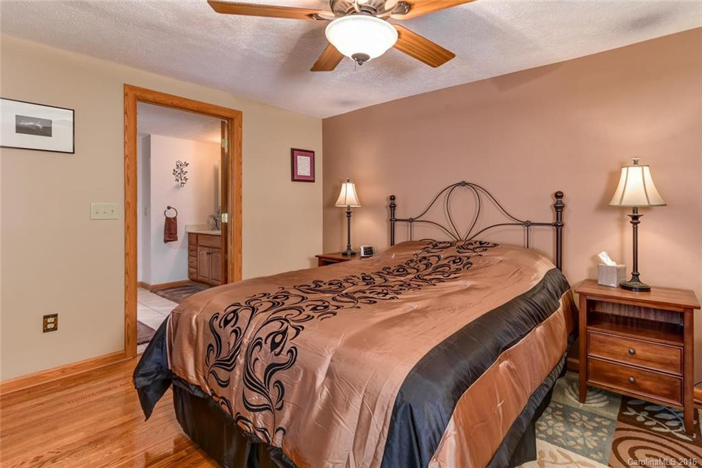 53 Le-An-Hurst Road #13 - Photo 15