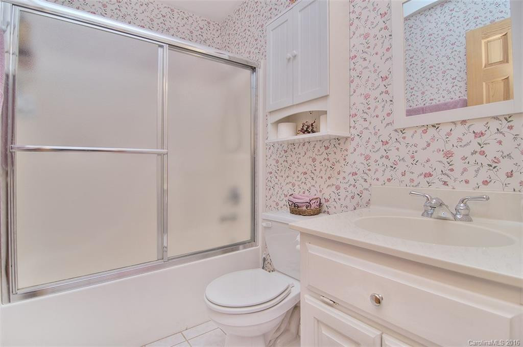 325 Aberdeen Farm Drive - Photo 12