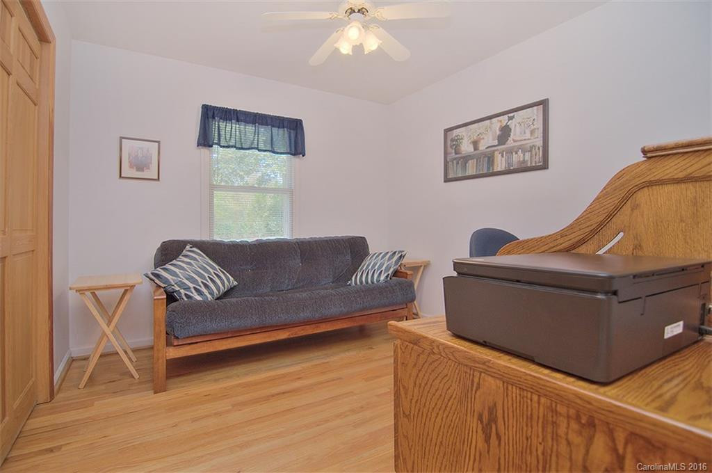 325 Aberdeen Farm Drive - Photo 13