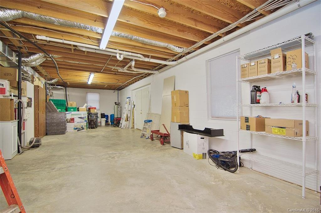 325 Aberdeen Farm Drive - Photo 18