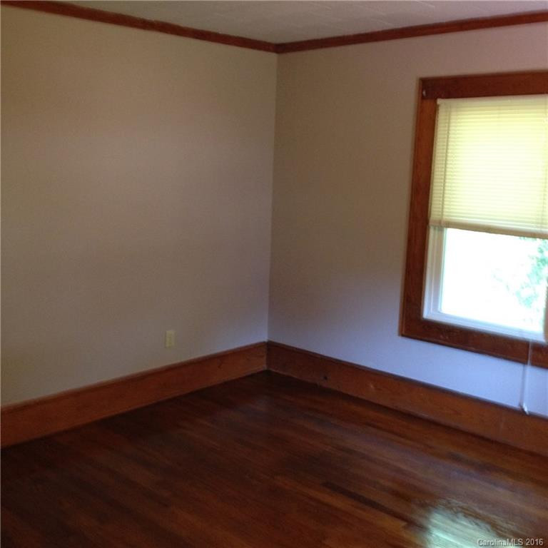 324 Harmon Street - Photo 11