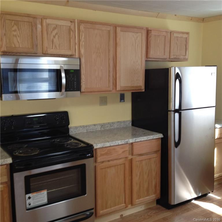 324 Harmon Street - Photo 3