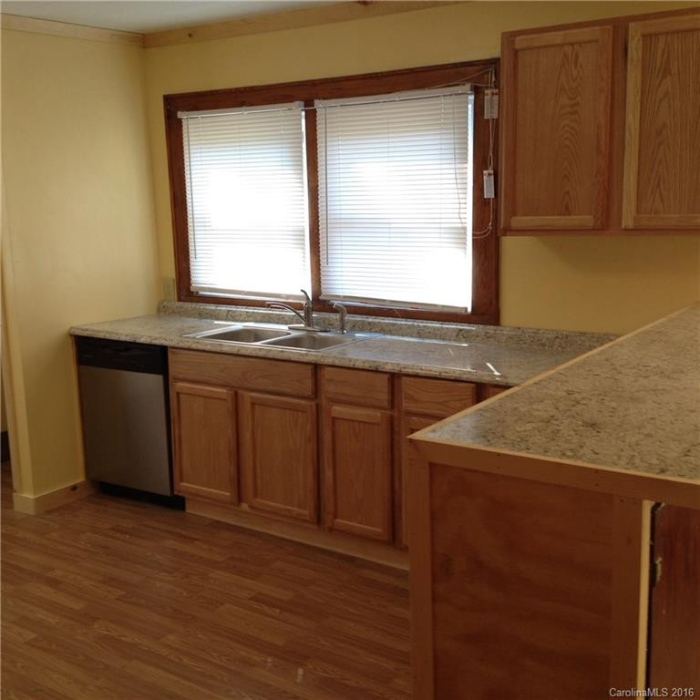 324 Harmon Street - Photo 4