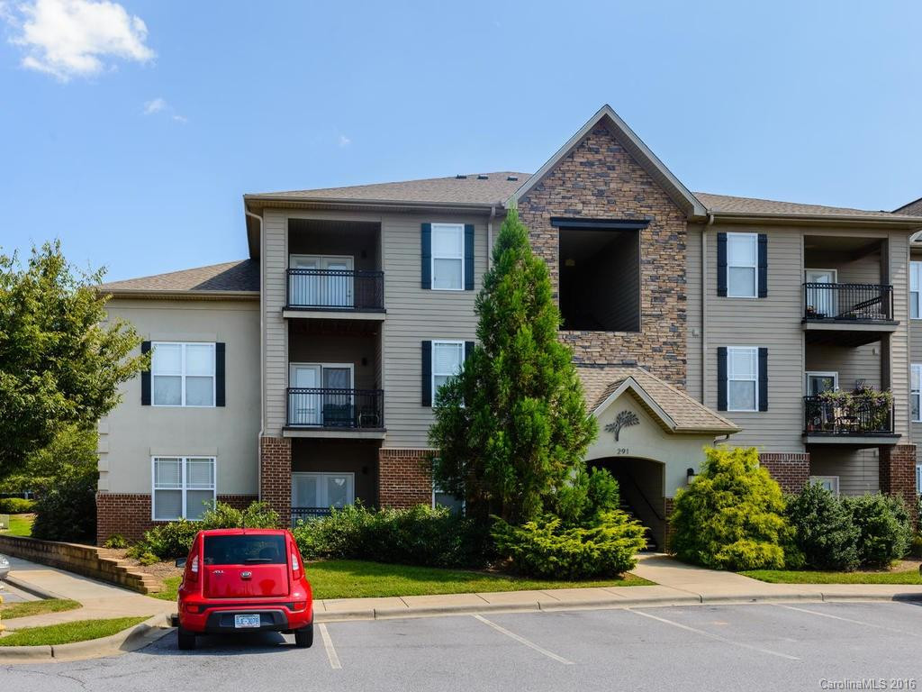 291 Brickton Village Circle ##103