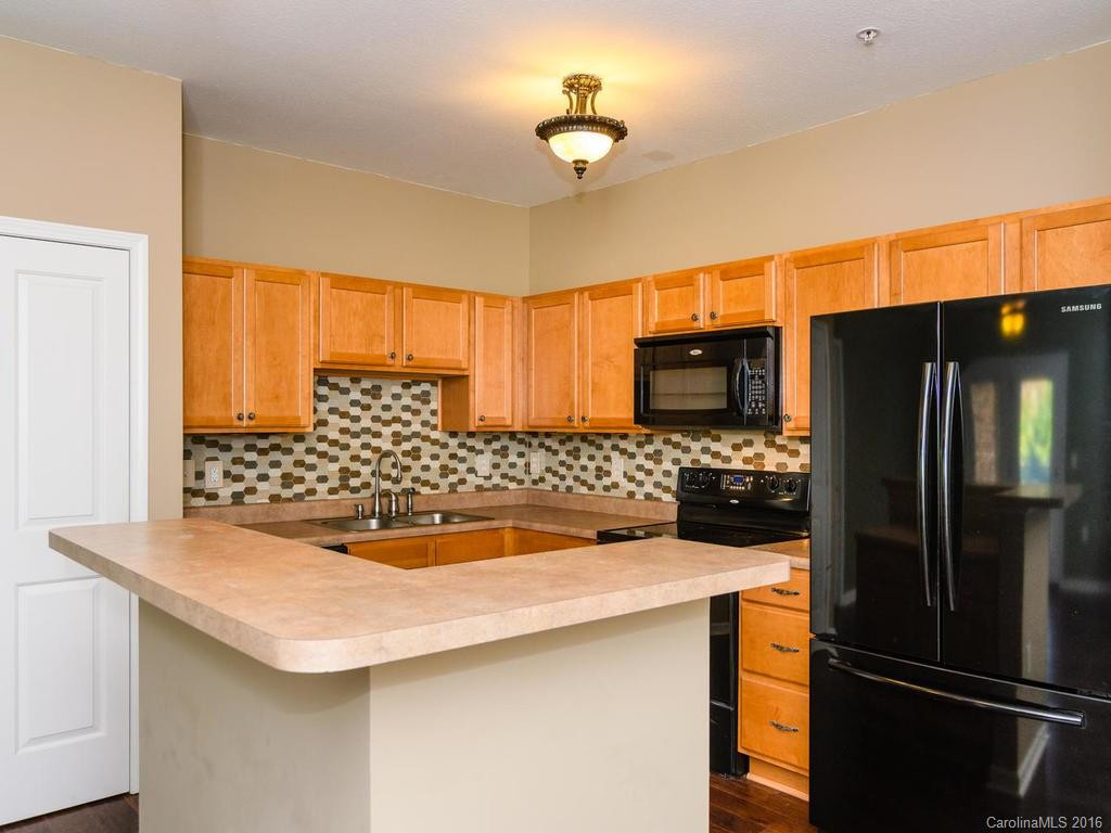291 Brickton Village Circle ##103 - Photo 2
