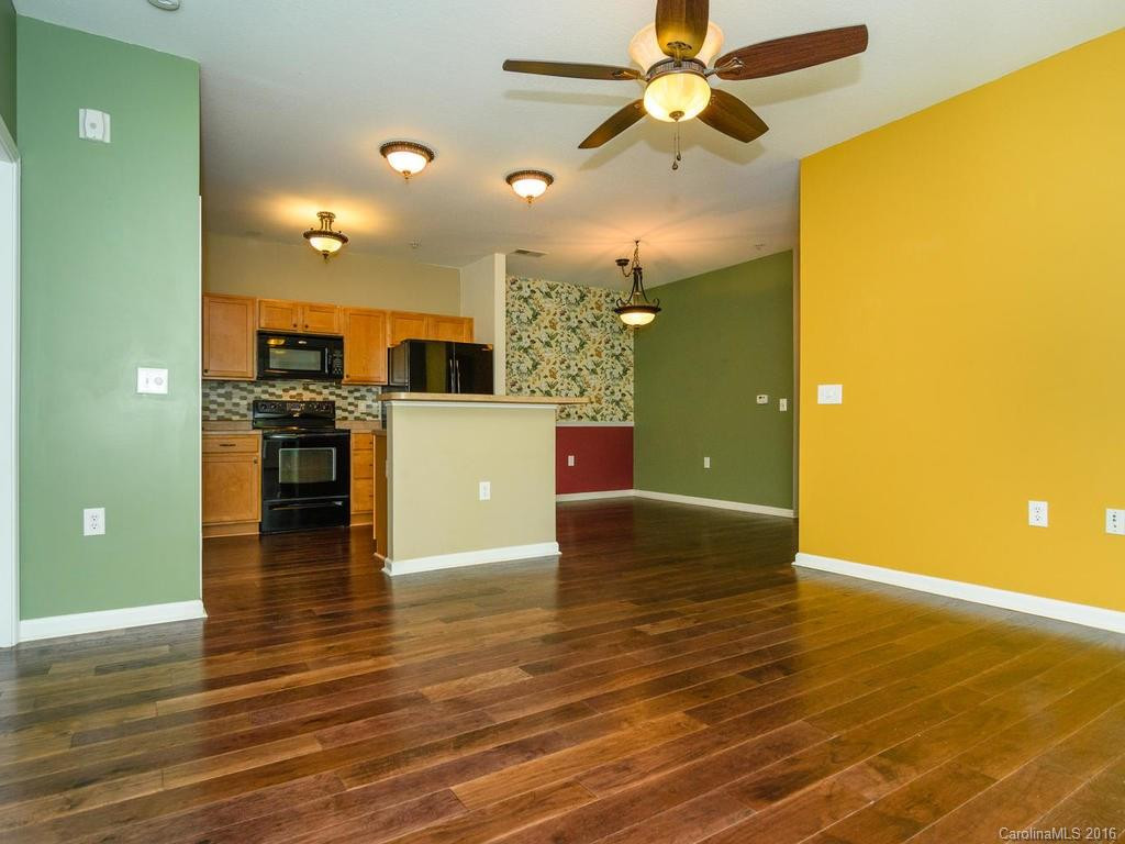 291 Brickton Village Circle ##103 - Photo 5