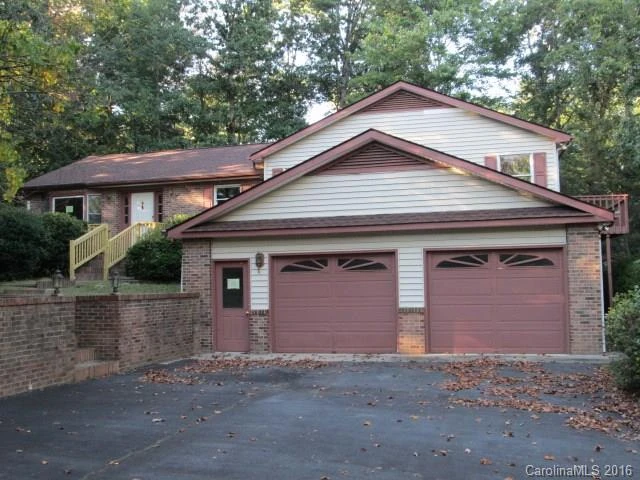 106 Dogwood Trail
