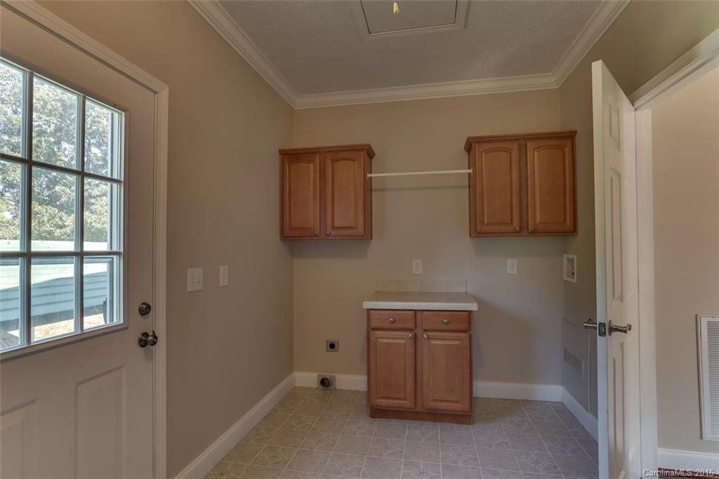 389 River Road - Photo 12