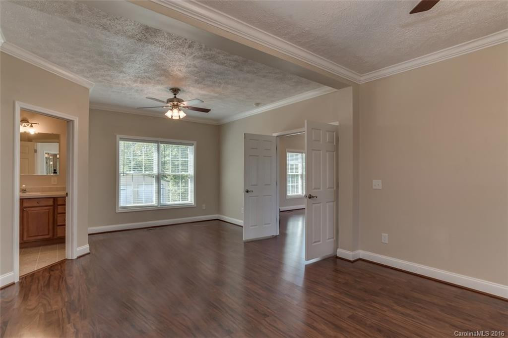 389 River Road - Photo 15