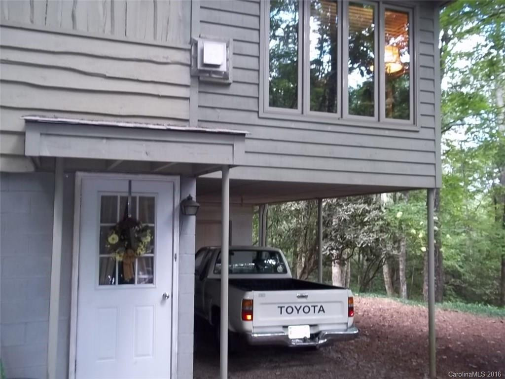 547 Robin Hood Road - Photo 3