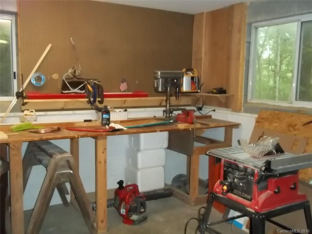 547 Robin Hood Road - Photo 23