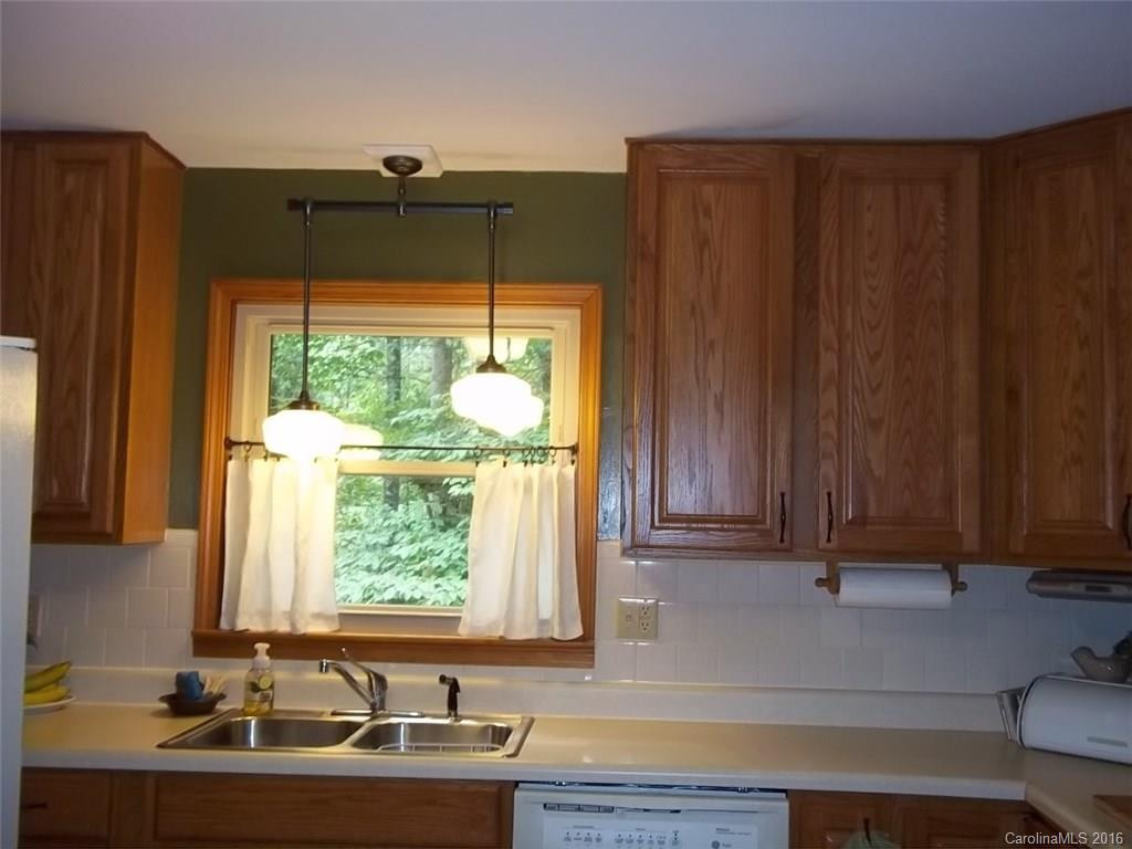 547 Robin Hood Road - Photo 6